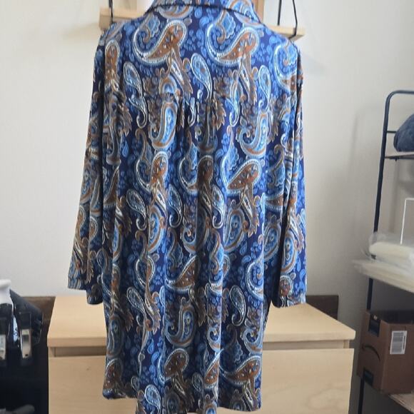 Redhotype Blue Paisley Long Sleeve Button-Up Blouse – Women’s 4X – NWT - Picture 3 of 8